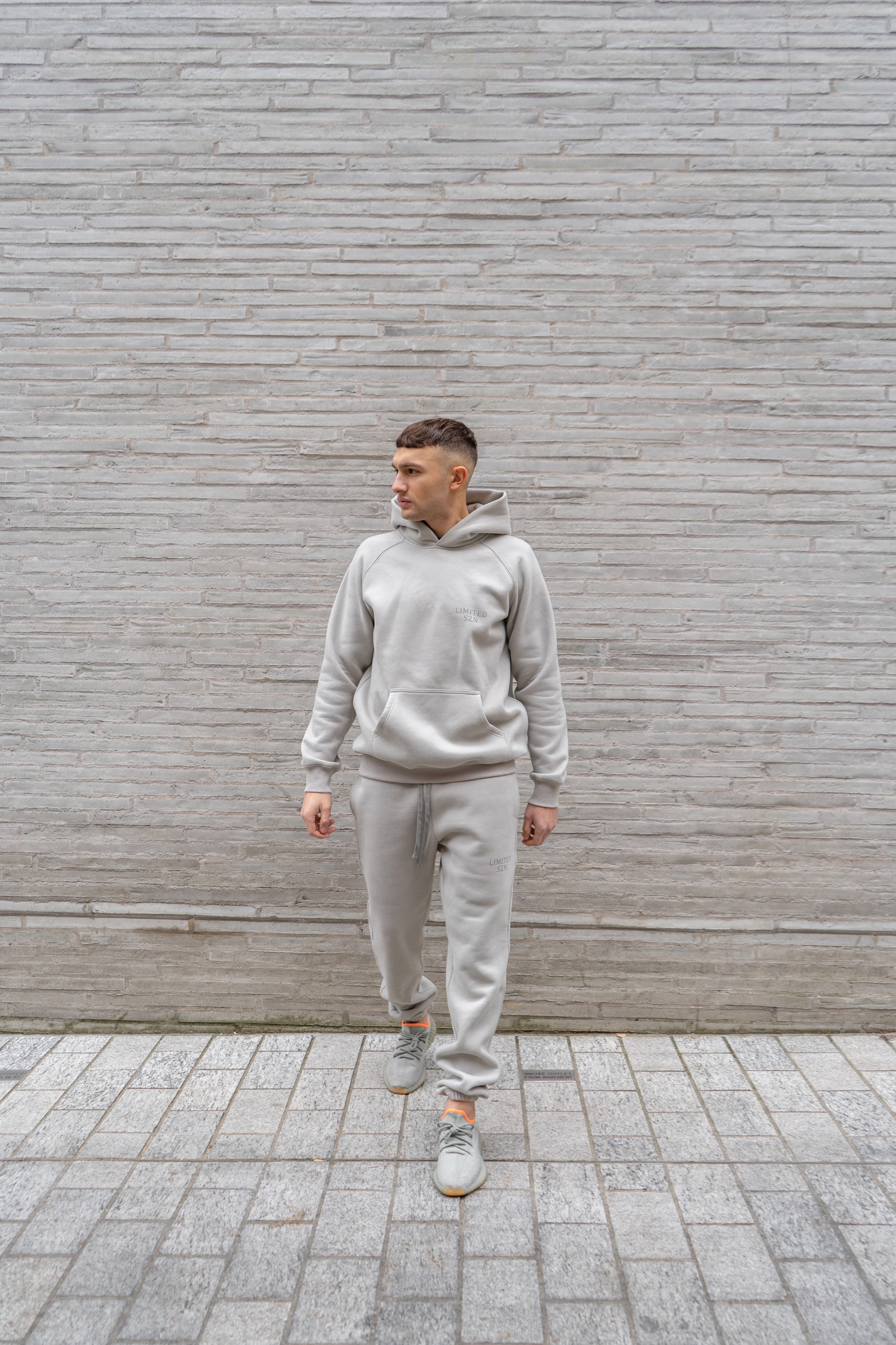 OVERSIZED ESSENTIAL JOGGERS - CLAY